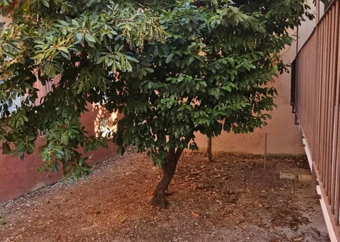 Sotto La Torre ל'אקווילה