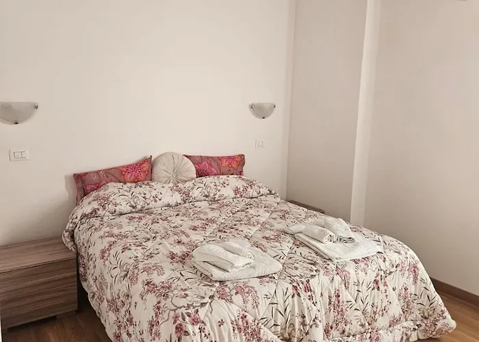 Sotto La Torre Апартаменты Л'Акуила