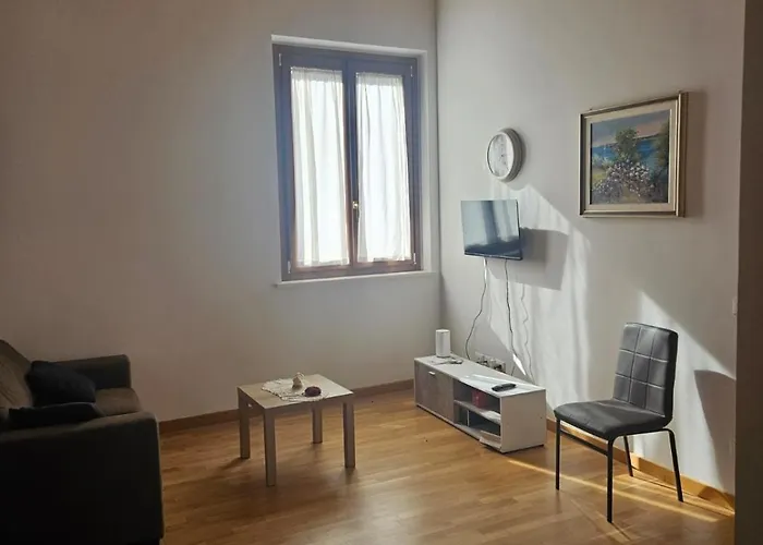 Sotto La Torre Л'Акуила